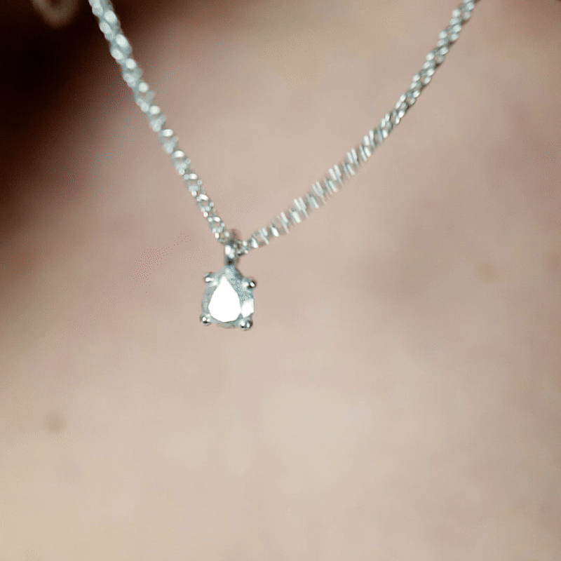 Charm Pear Small Silver