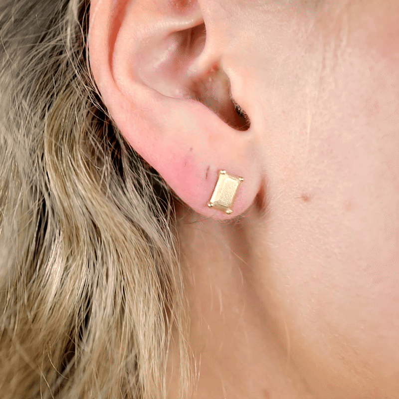 Earring Emerald Small Gold