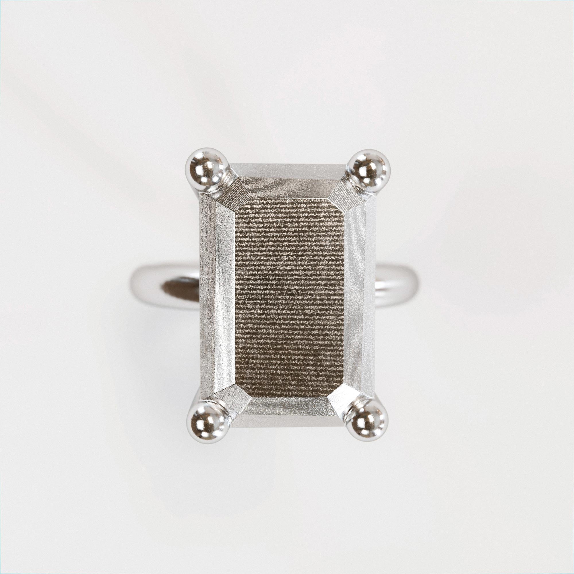 Ring Emerald Small Silver